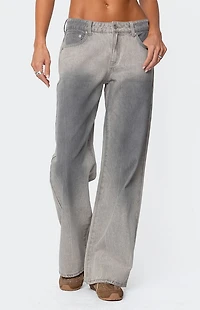 Edikted Joe Loose Fit Low Rise Washed Jeans