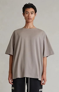 Fear of God ESSENTIALS Seal Modern Fit T-Shirt