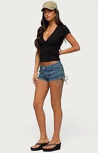 Edikted Merinda V Neck T-Shirt