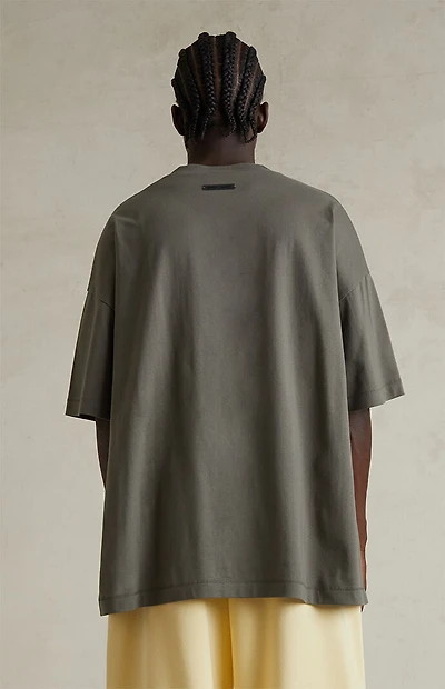 Fear of God ESSENTIALS Moss '90s Fit T-Shirt