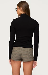 Edikted Saskia Fitted Ribbed Turtle Neck Top