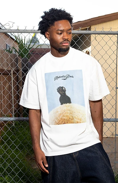 LOVE JONES BY HENRY Crown T-Shirt