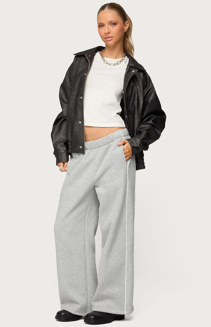 Edikted Petite Autumn Sweatpants