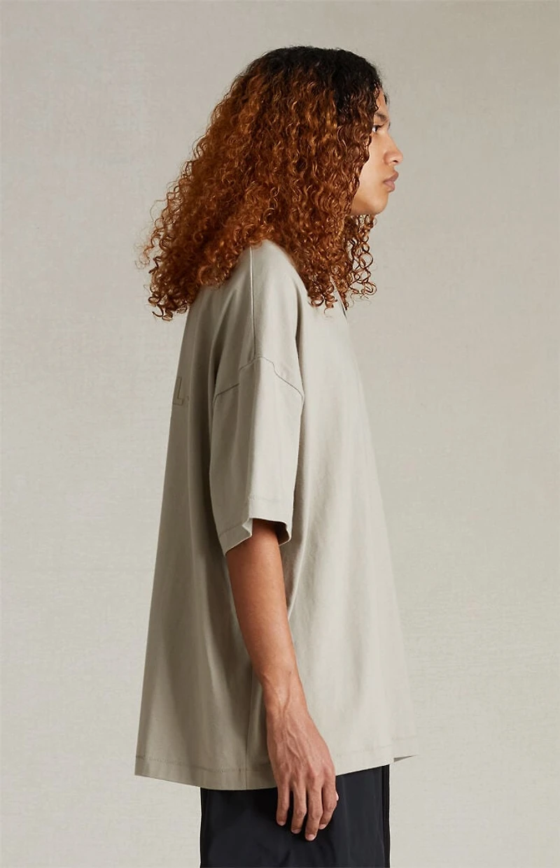 Fear of God ESSENTIALS Seal V-Neck T-Shirt