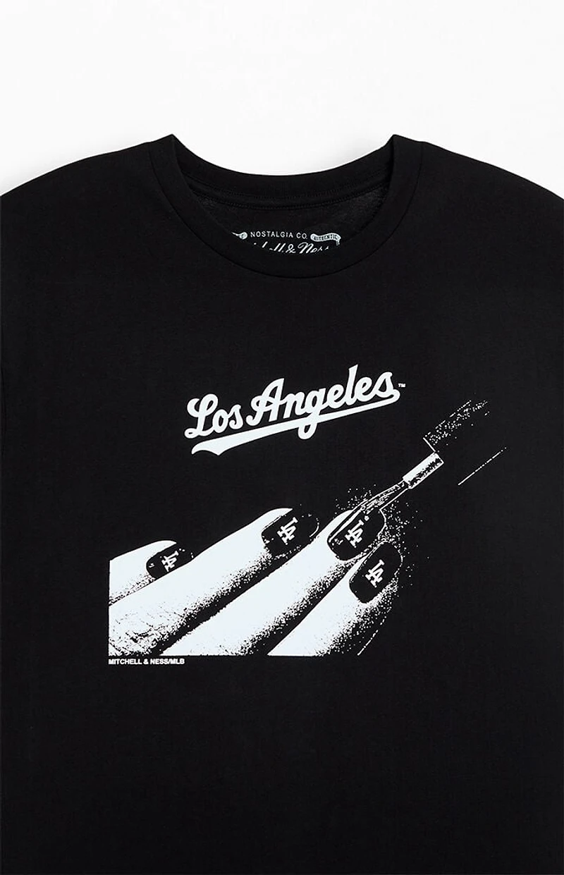 Mitchell & Ness MLB LA Dodgers Painted Nails T-Shirt