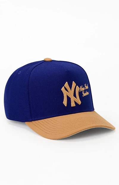 Mitchell & Ness MLB NY Yankees Script Pro Snapback Hat