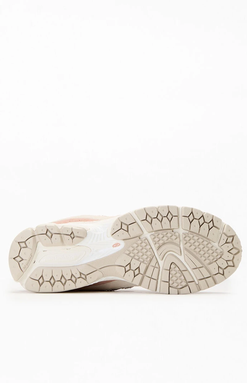 New Balance Multi 2002R Sneakers