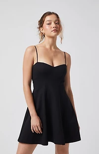 Beverly and Beck Scarlett Sweetheart Mini Dress