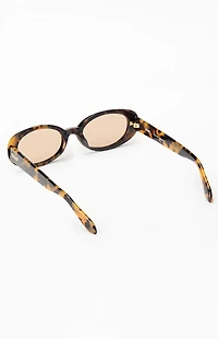 Quay Felt Cute Oval Sunglasses