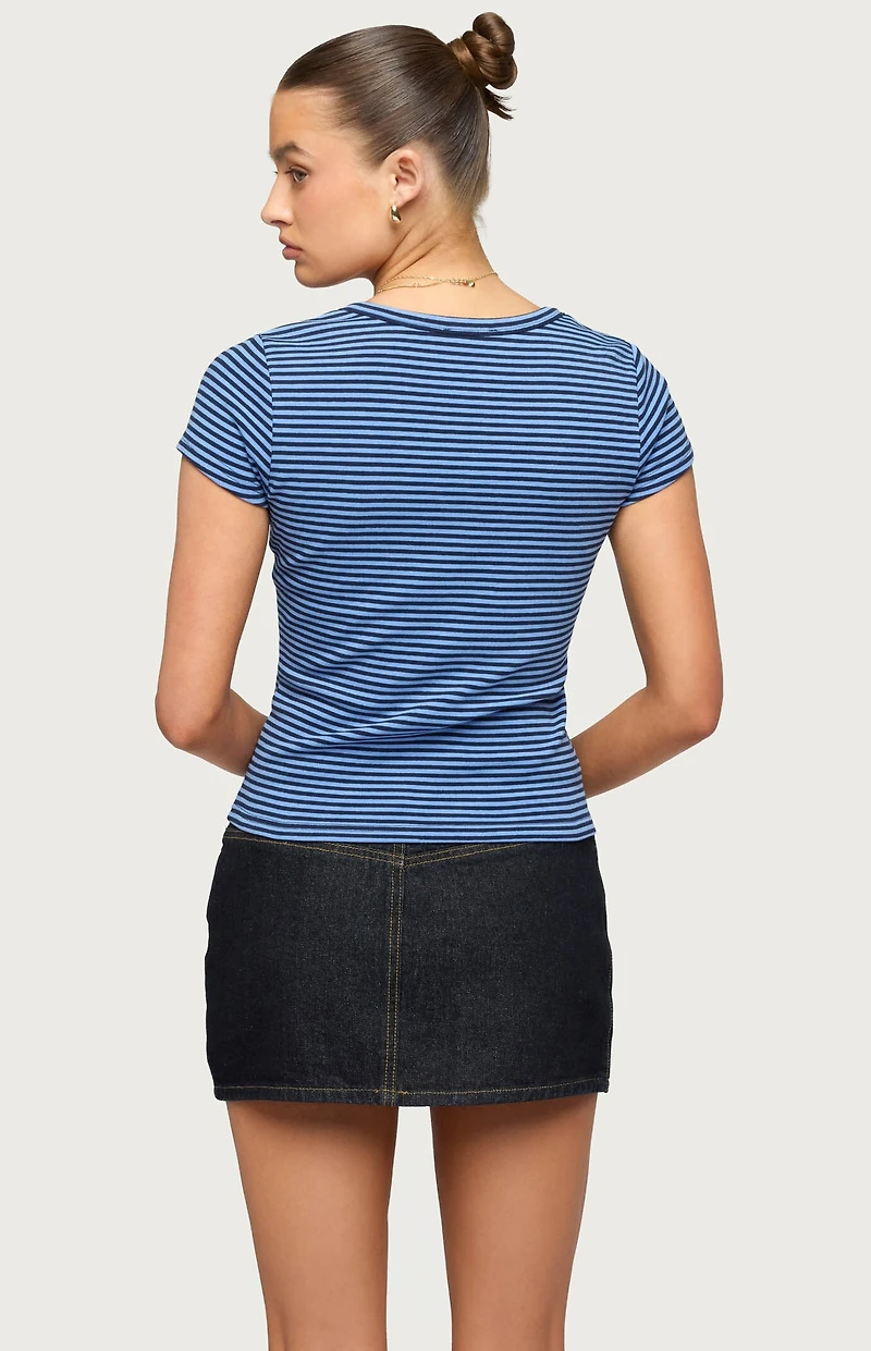 Edikted Kady Striped Henley T-Shirt
