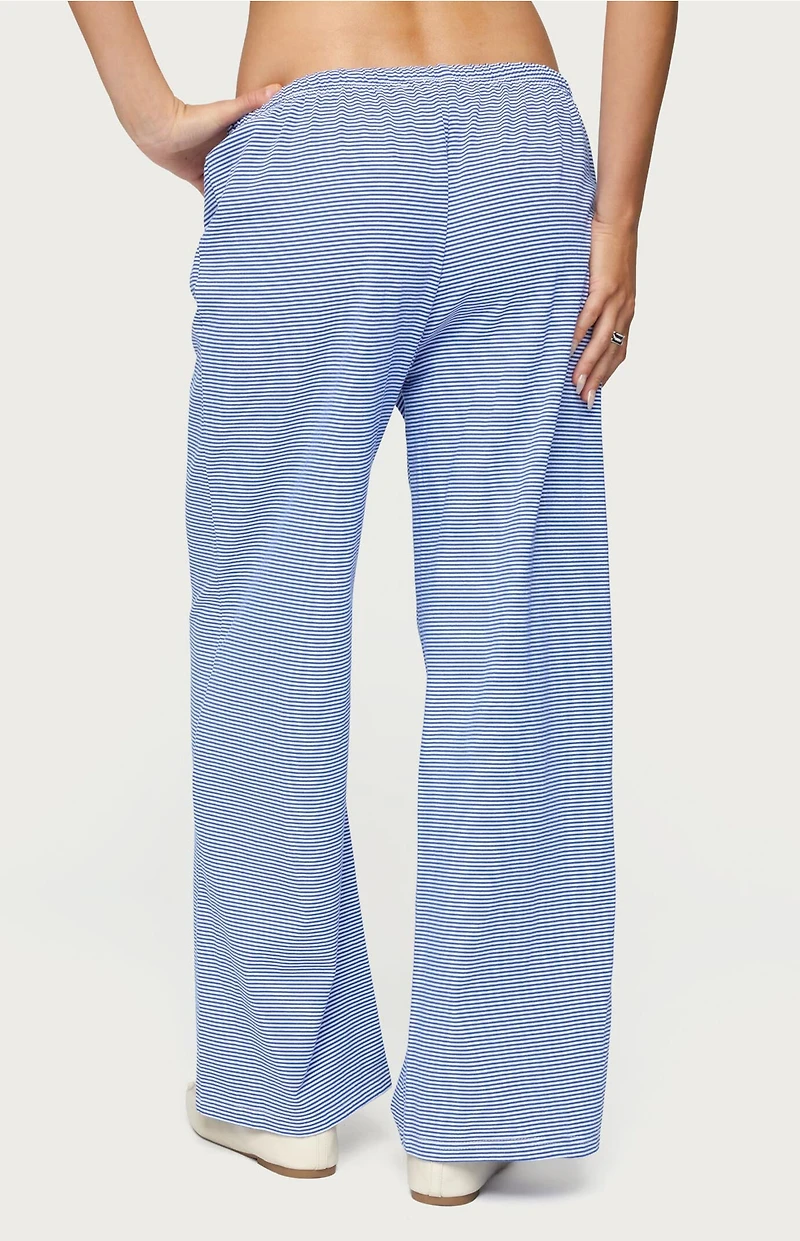 Edikted Petite Olivia Striped Loose Fit Pants