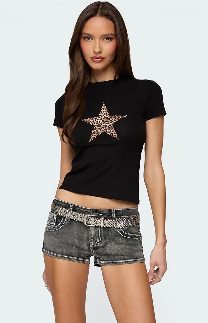 Edikted Narla Leopard Star T-Shirt