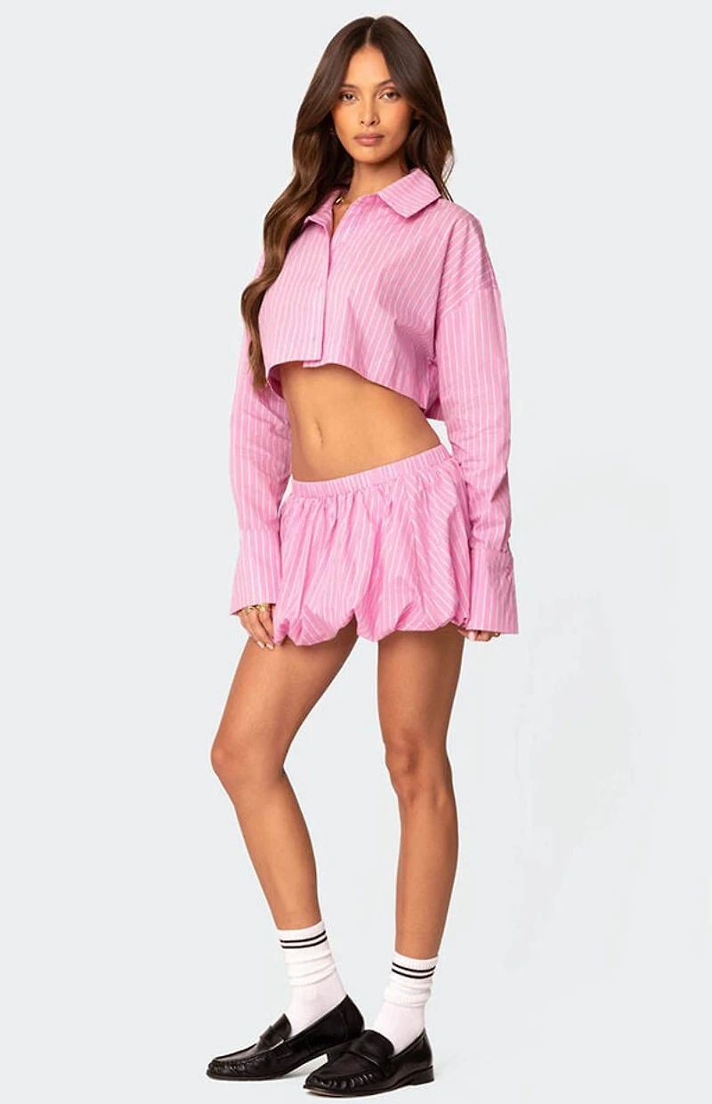 Edikted Hila Pinstripe Bubble Mini Skirt