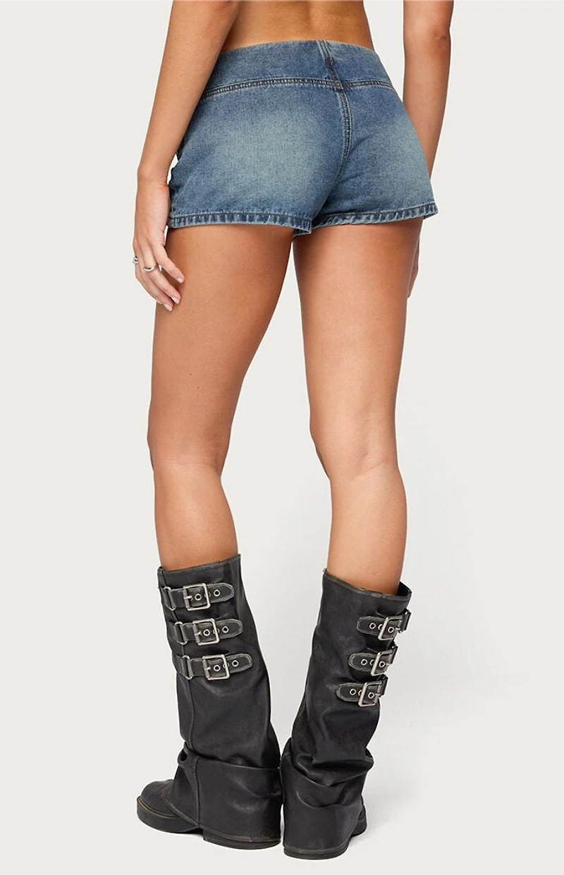 Edikted Jazzy Denim Naploeon Shorts