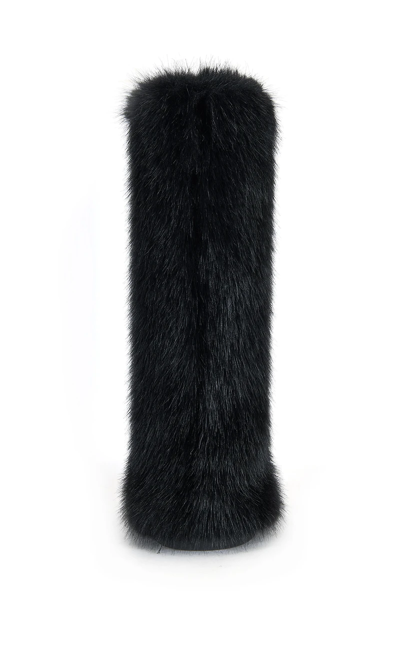 AZALEA WANG Women's Emir Black Faux Fur Flatform Boots