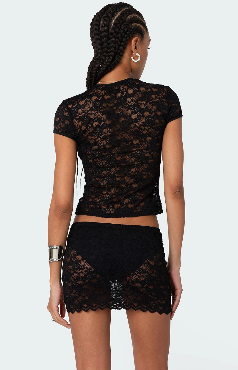 Edikted Kaori Sheer Lace T-Shirt