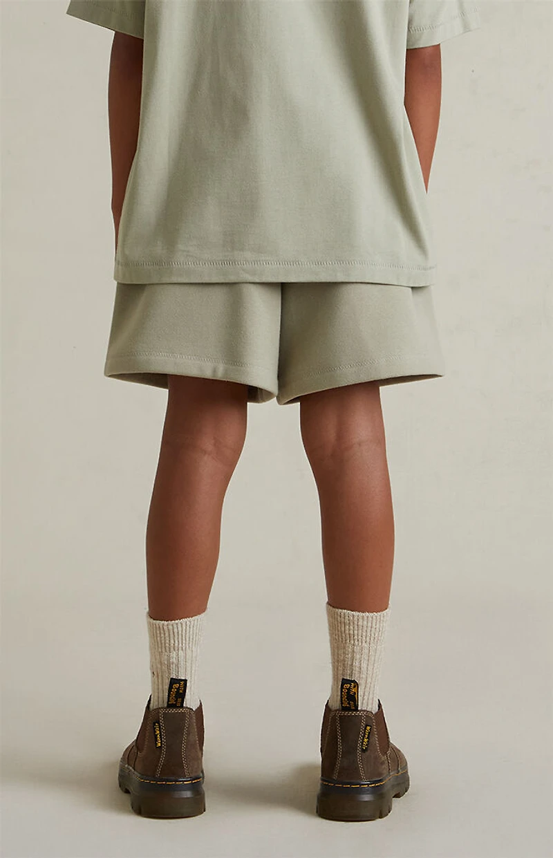 Fear of God ESSENTIALS Kids Abbey Stone Fleece Soccer Sweat Shorts