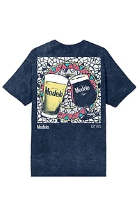 Modelo Cheers T-Shirt
