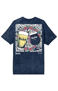 Modelo Cheers T-Shirt