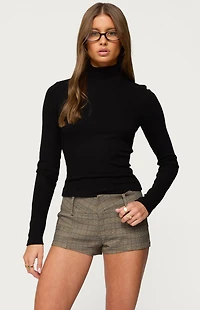 Edikted Saskia Fitted Ribbed Turtle Neck Top