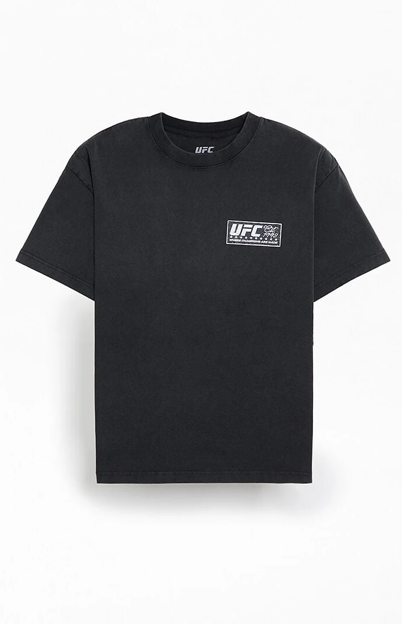 UFC Shadow Boxing Oversized T-Shirt
