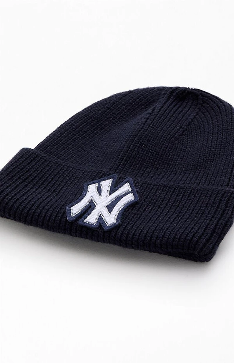 New Era New York Yankees Skull Knit Beanie