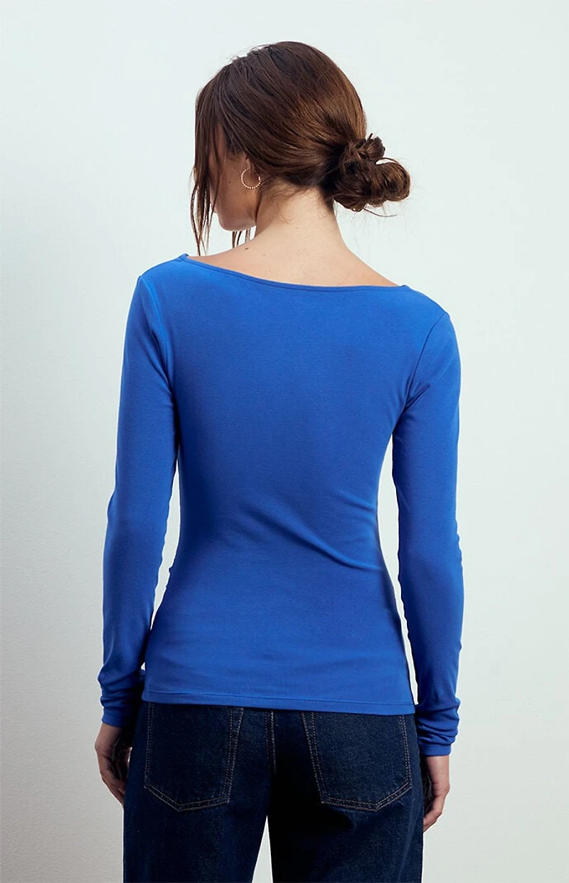 Beverly and Beck Chloe Ruched Long Sleeve Top