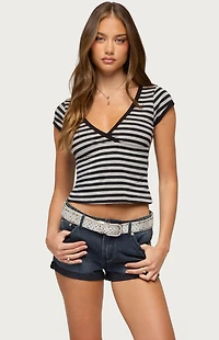 Edikted Laia Striped V Neck T-Shirt