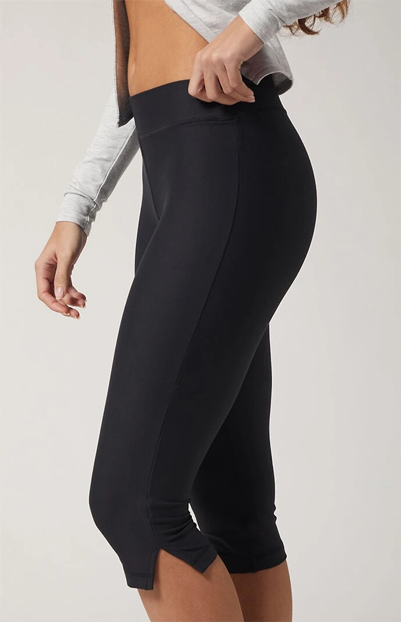 PAC 1980 WHISPER Active Monico Capris Leggings