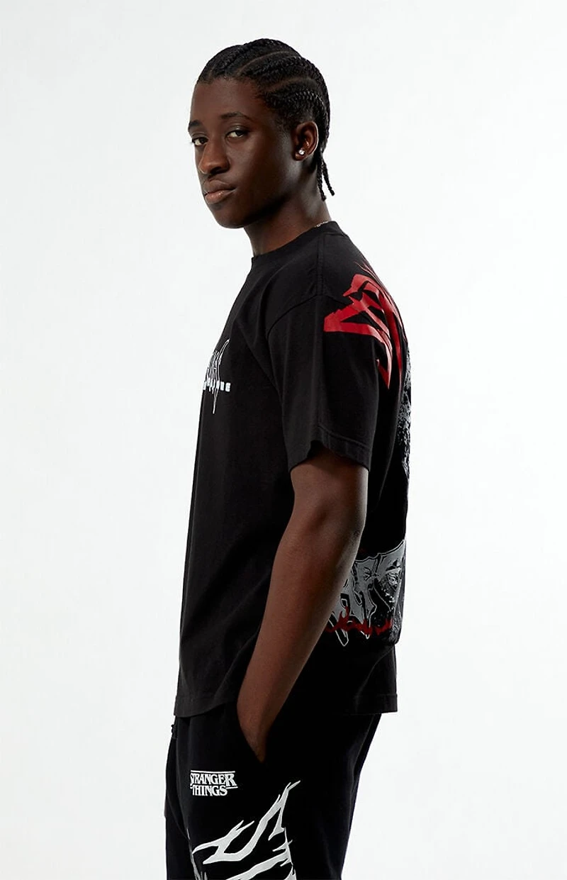 Netflix x Stranger Things Vecna Lives T-Shirt