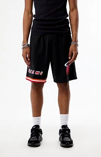 Mitchell & Ness Miami Heat Road 96-97 Mesh Basketball Shorts