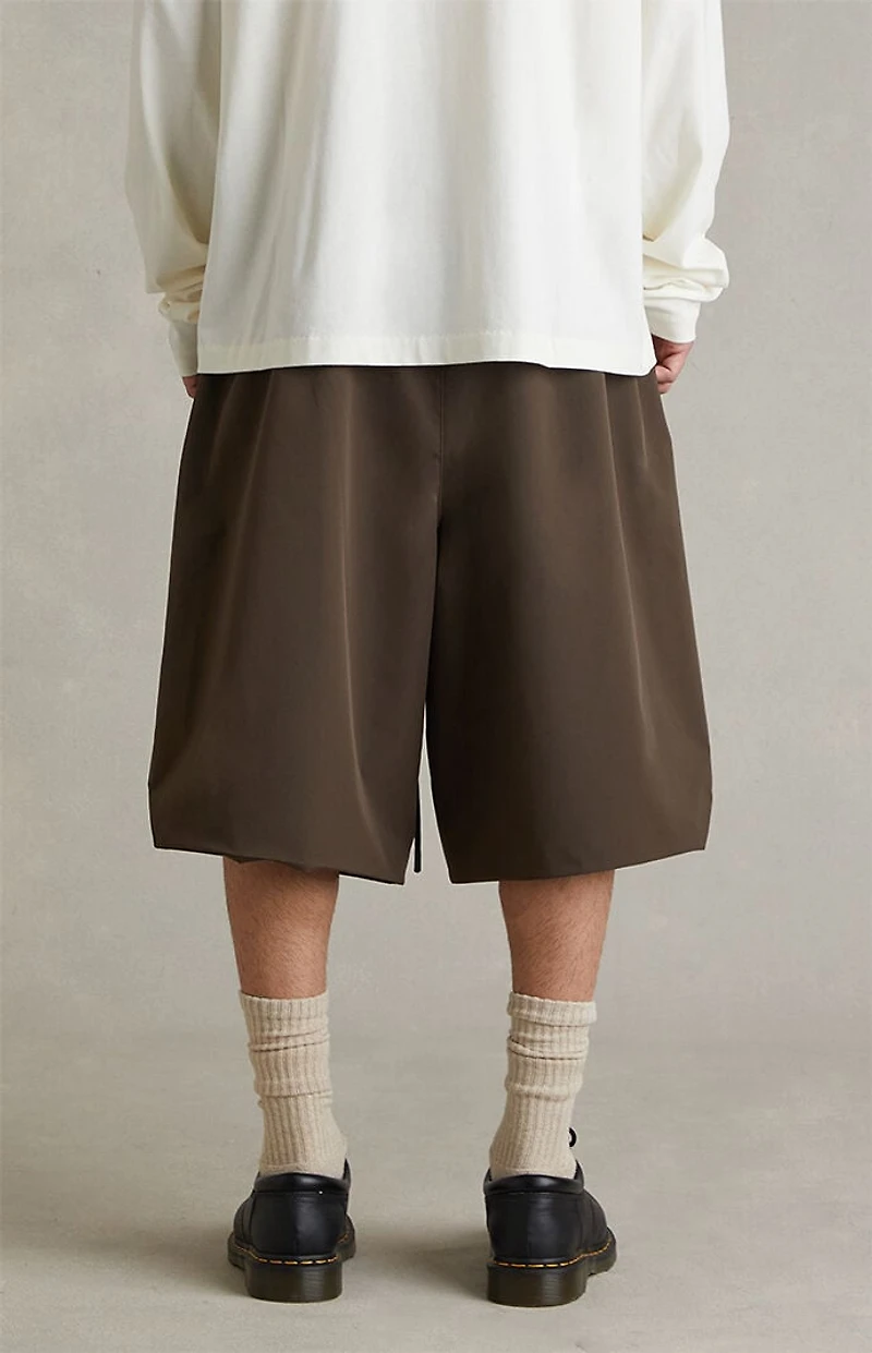 Fear of God ESSENTIALS Brown Active Trace Relaxed Shorts