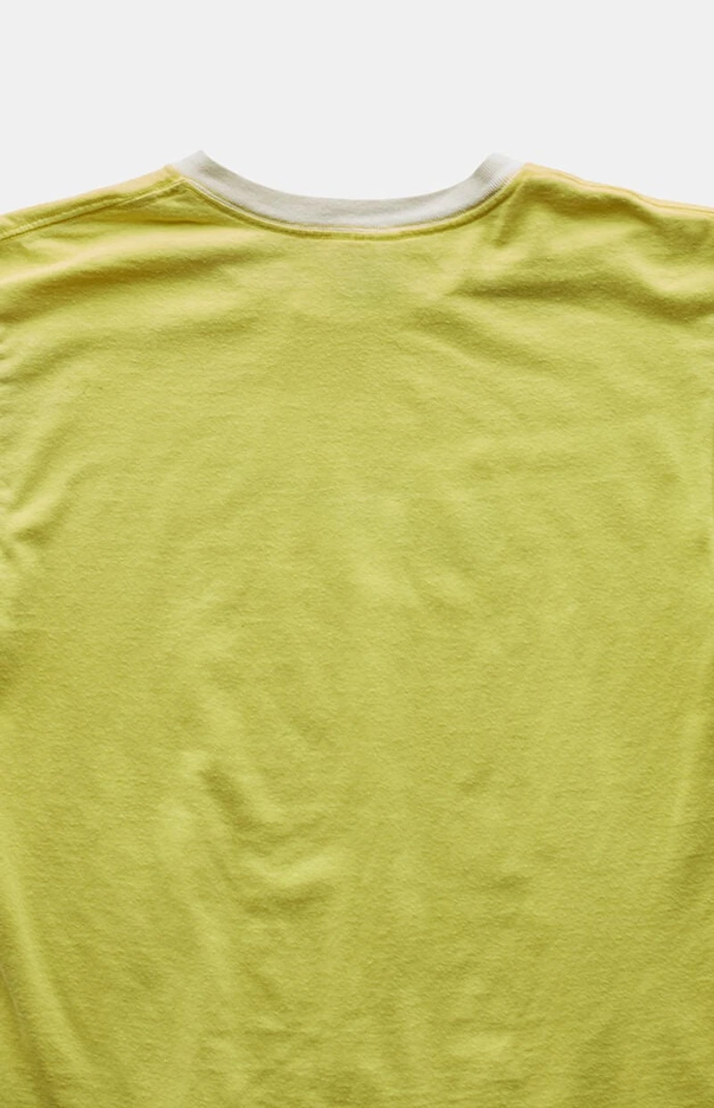 PS VINTAGE 2000s Nike Graphic T-Shir