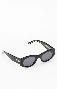 Quay So What Oval Sunglasses