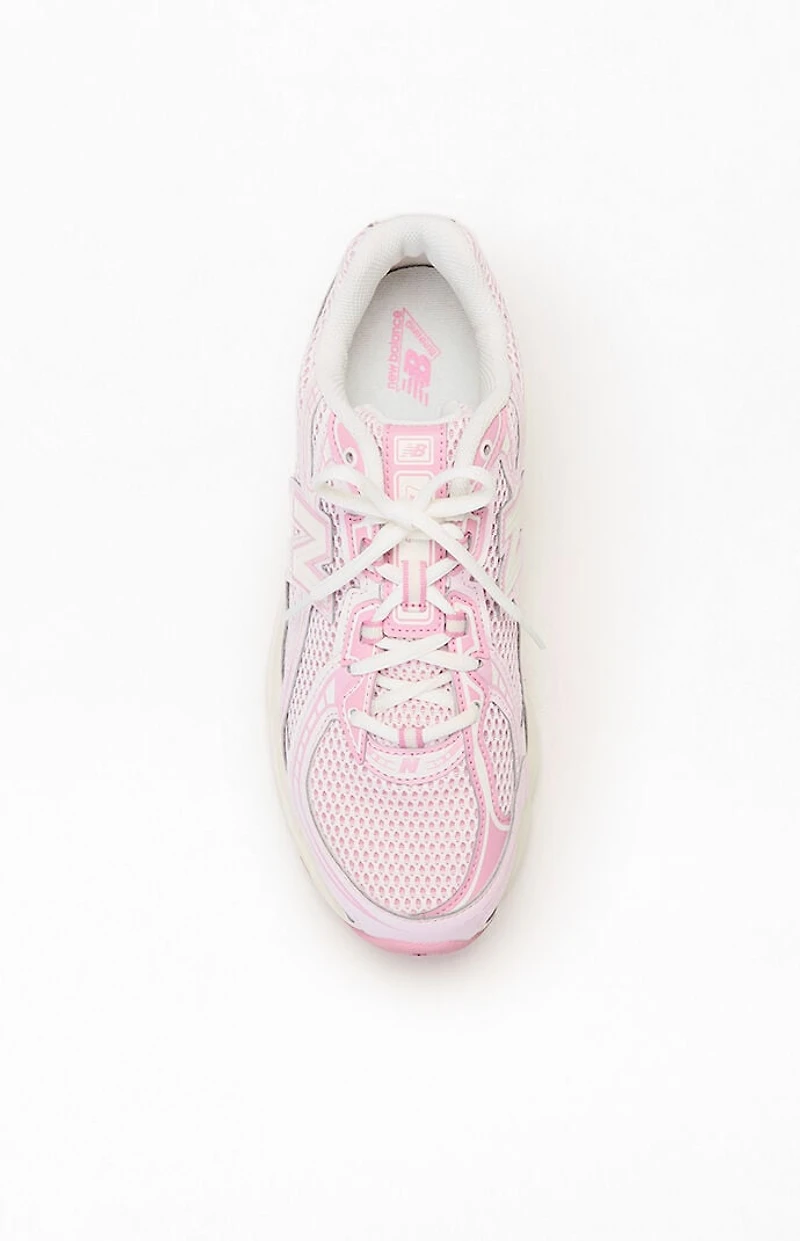 New Balance Pink 740 Sneakers