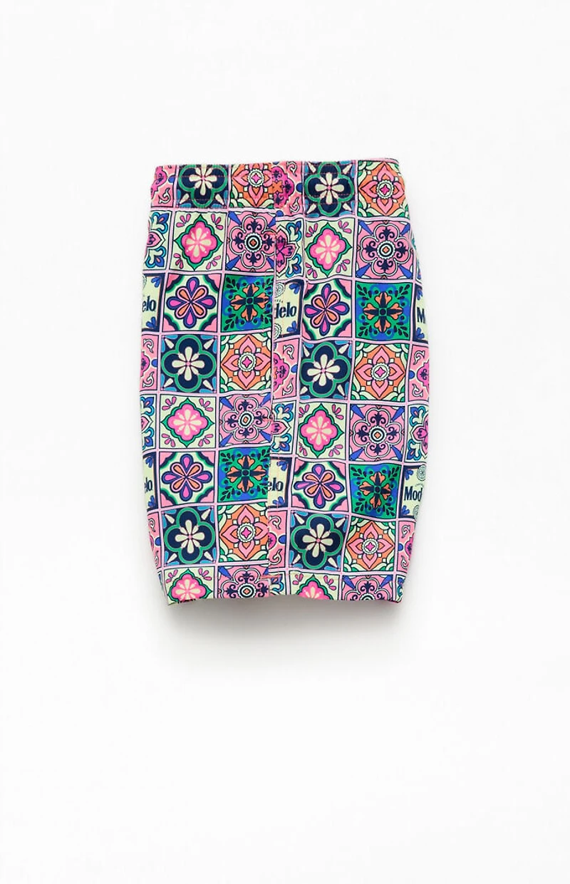 Modelo Tile 5" Swim Trunks