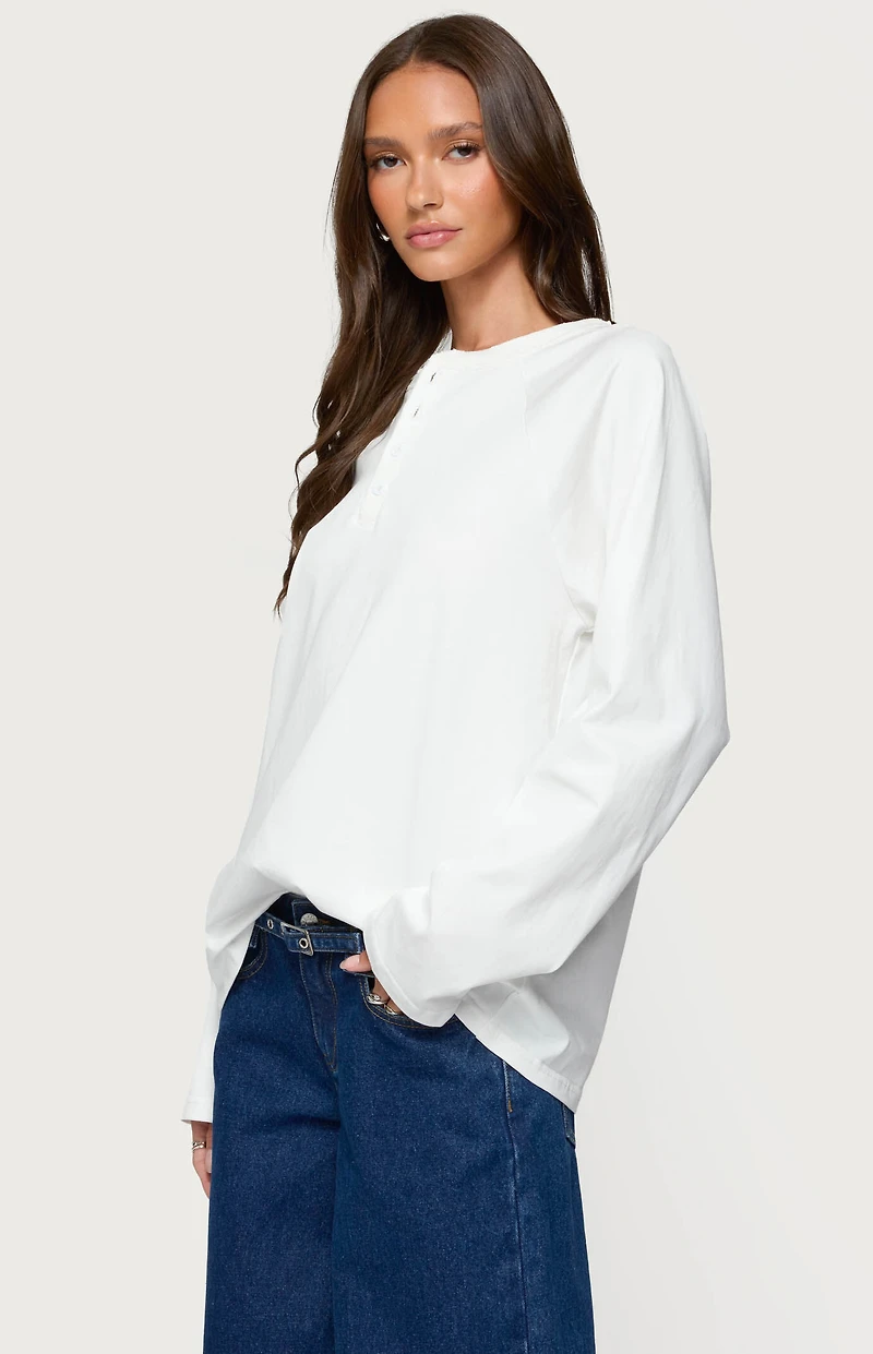 Edikted Cyrus Henley Oversized Top