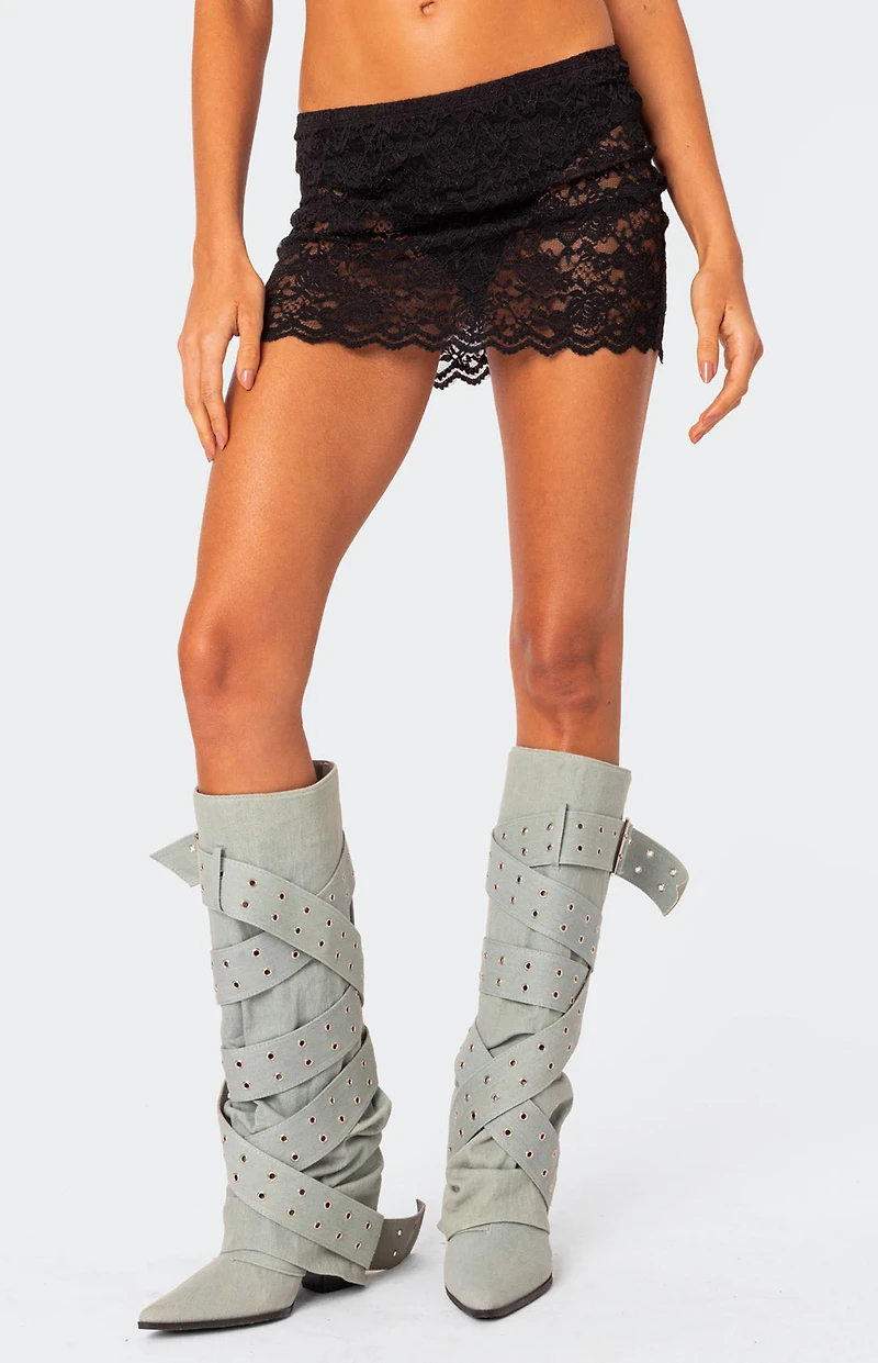 Edikted Kaylie Sheer Lace Mini Skirt