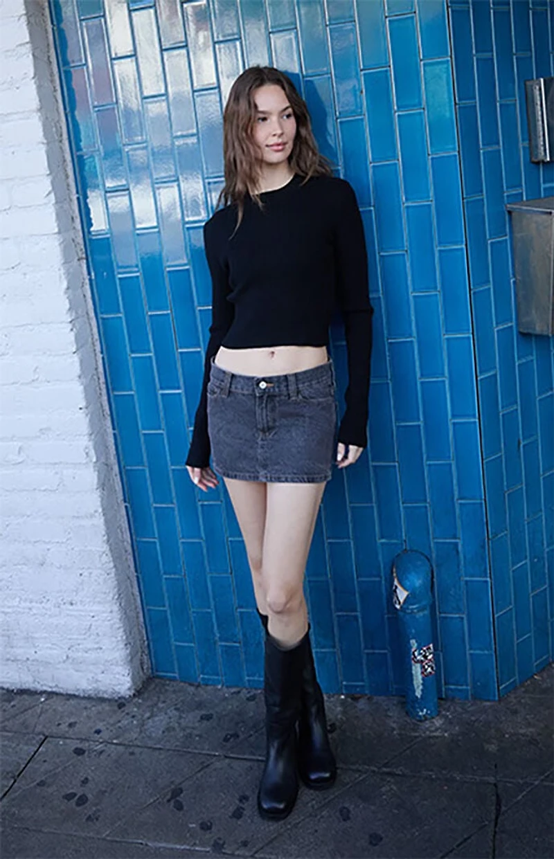 John Galt Black Ribbed Mock Neck Long Sleeve Top