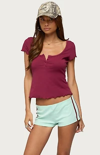 Edikted Lilibeth Henley T-Shirt