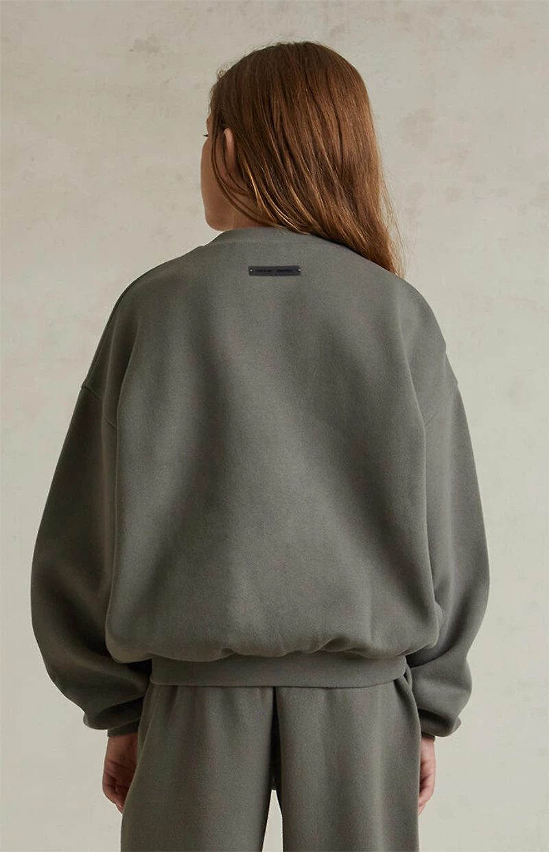 Fear of God ESSENTIALS Kids Moss '90s Fit Fleece Crew Neck Sweatshirt