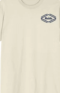 Modelo T-Shirt