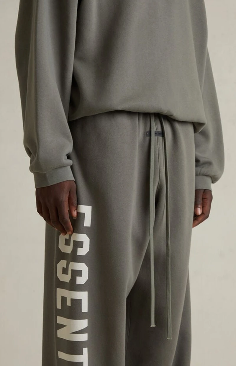 Fear of God ESSENTIALS Moss Lounge Fleece Baggy Sweatpants