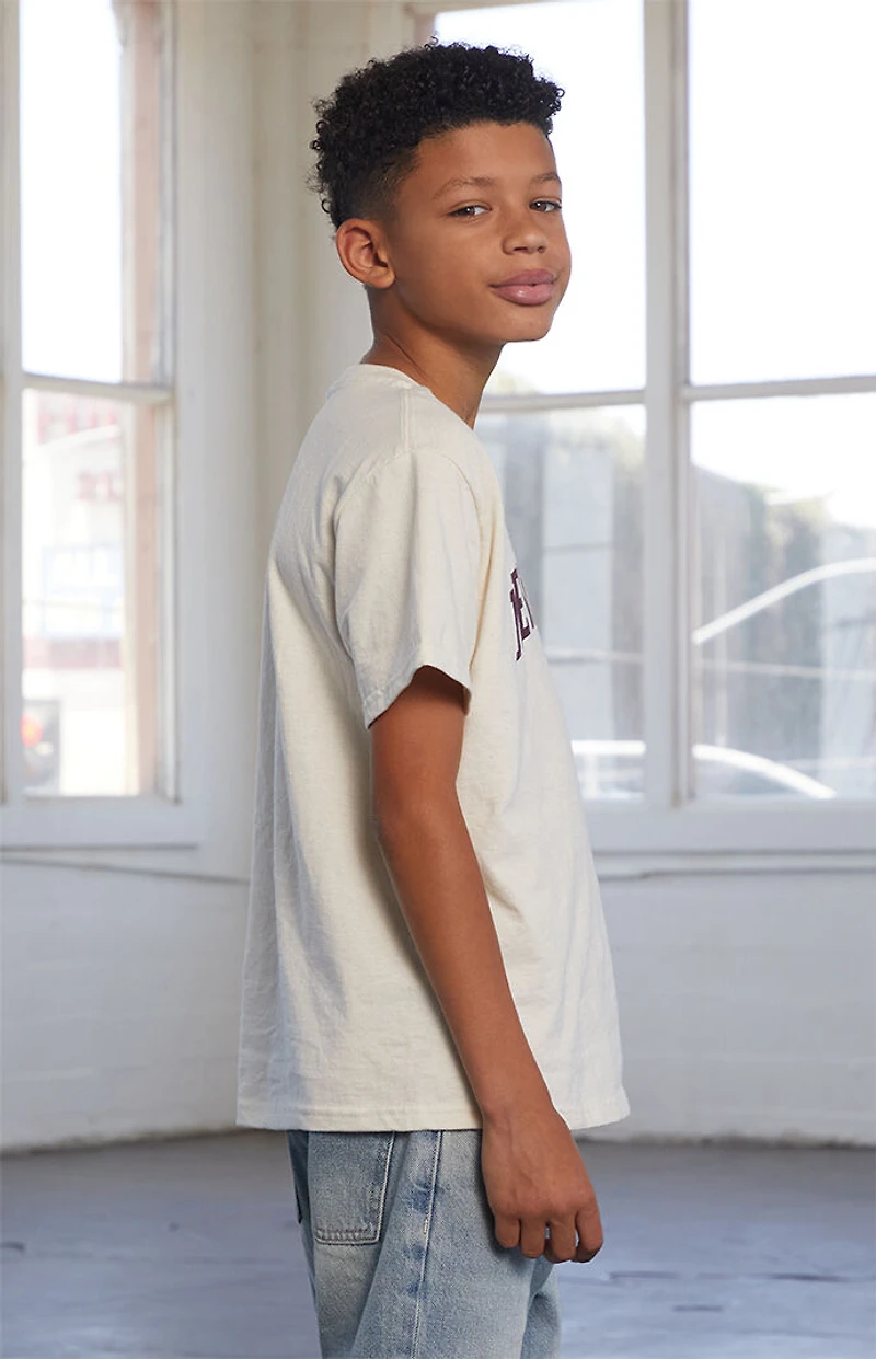 The Met x Pacsun Kids Fifth Avenue T-Shirt