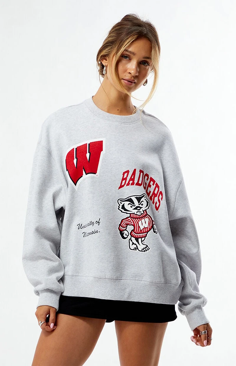 WILD COLLECTIVE x Pacsun University of Wisconsin Badgers Crew Neck Oversized Sweatshirt