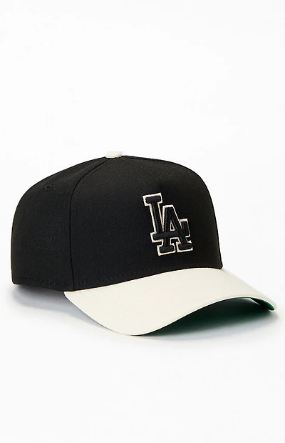 New Era 2022 Sideline 9TWENTY Strapback Dad Hat