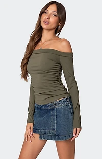 Edikted Celly Rolled Off Shoulder Top