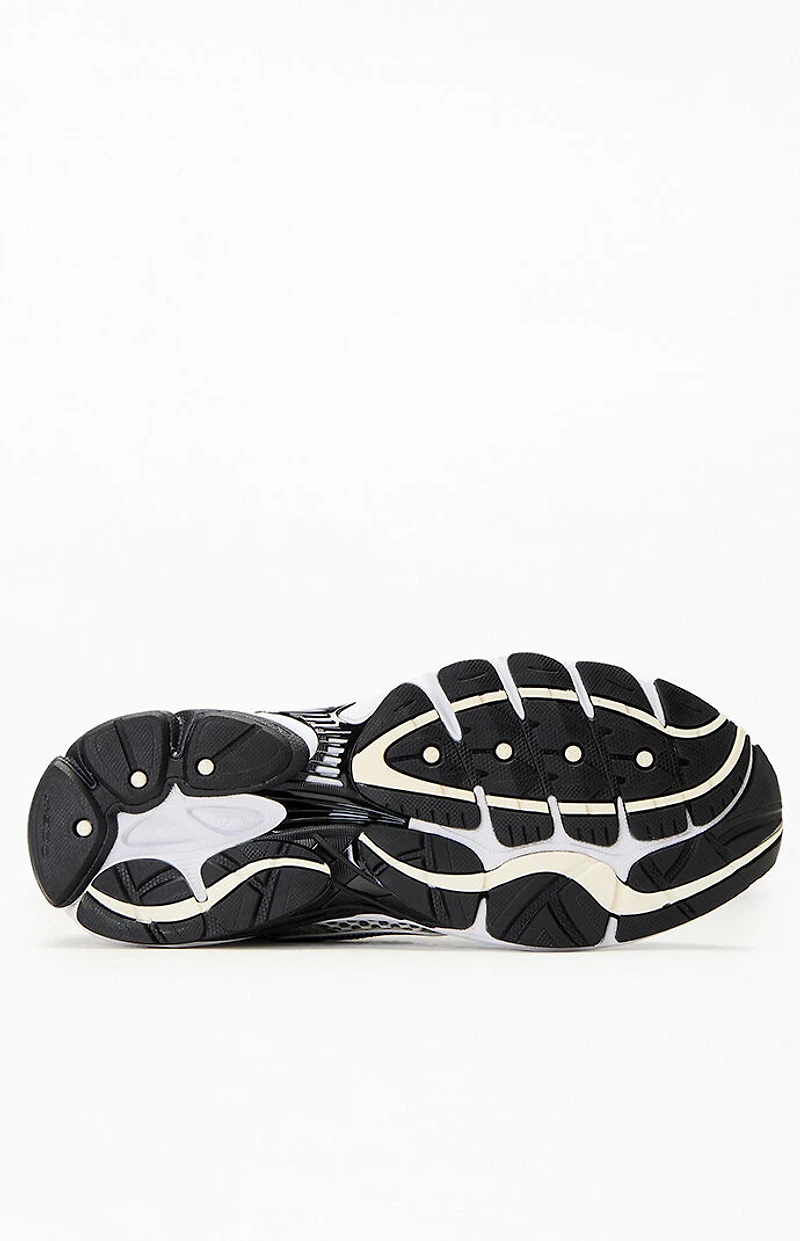 Saucony Silver & Gold Progrid Omni 9 Shoes