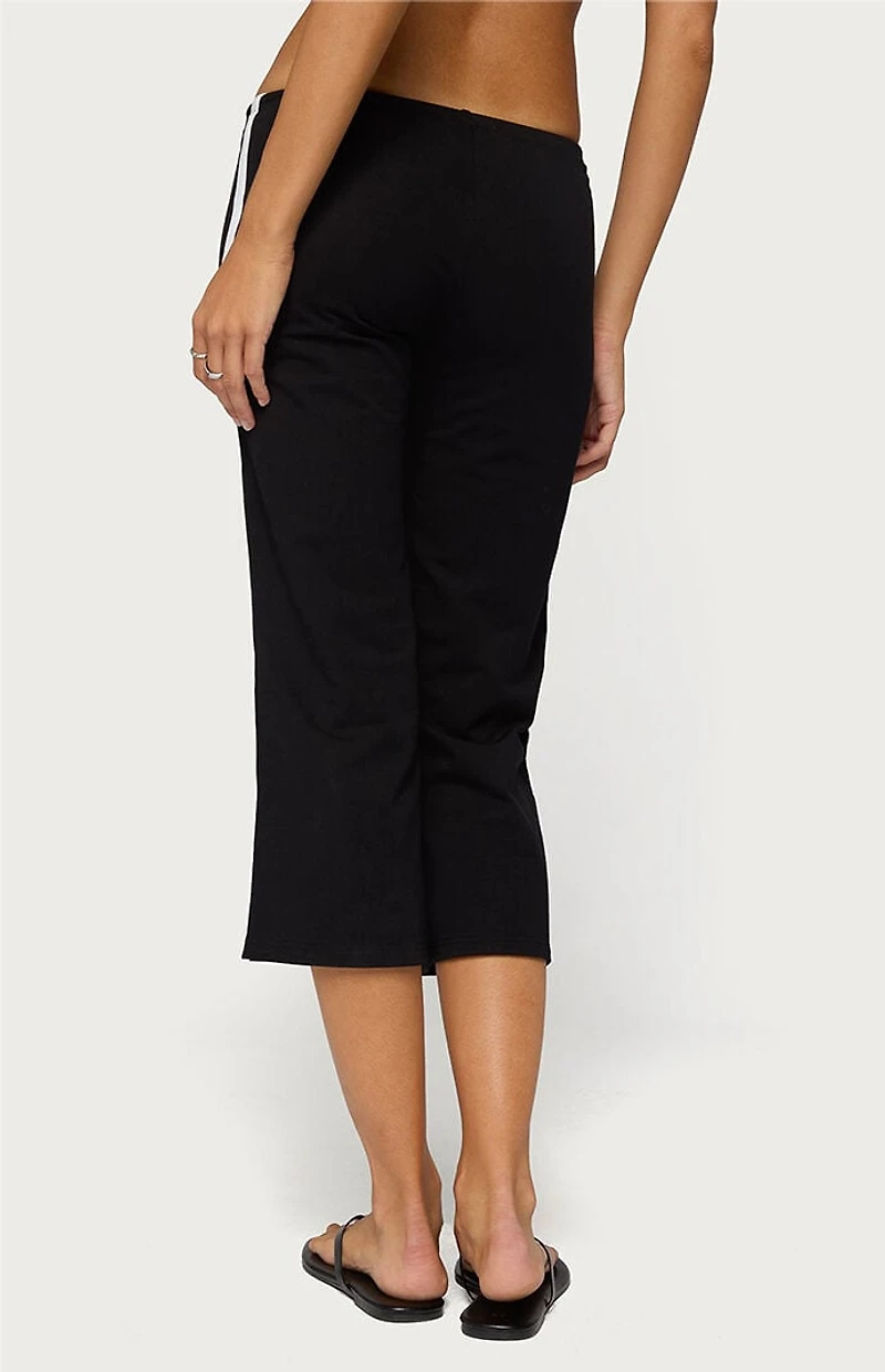 Edikted Milene Contrast Terry Capri Pants