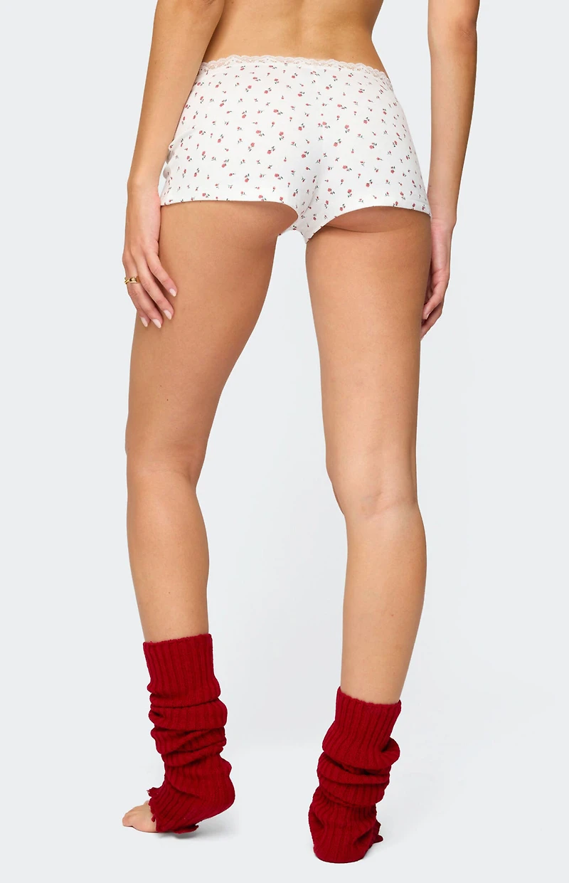 Edikted Viola Floral Lacey Shorts